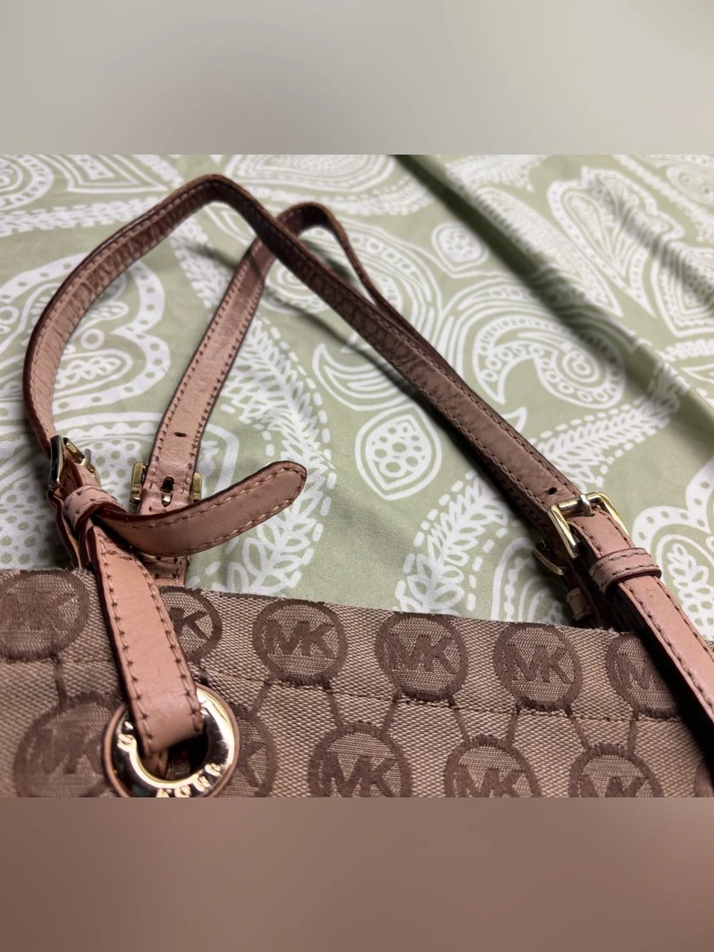 ✴️Michael Kors Beige/Brown Logo Tote